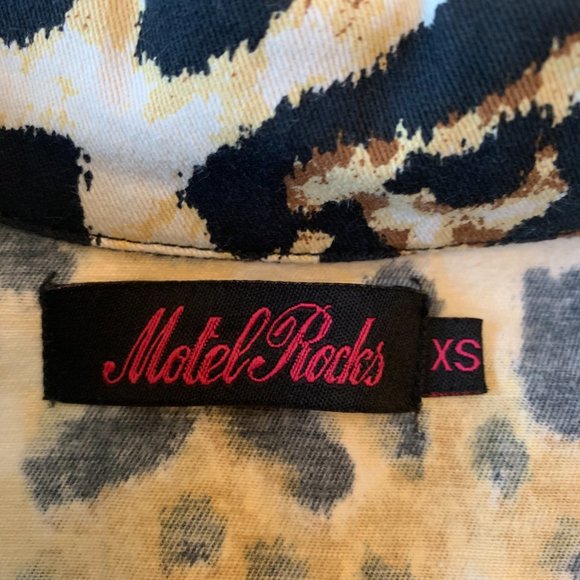 Animal Print light-weight denim-style jacket - Picture 4 of 6